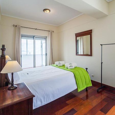 Deluxe Marina Apartment 蓬塔德尔加达 外观 照片