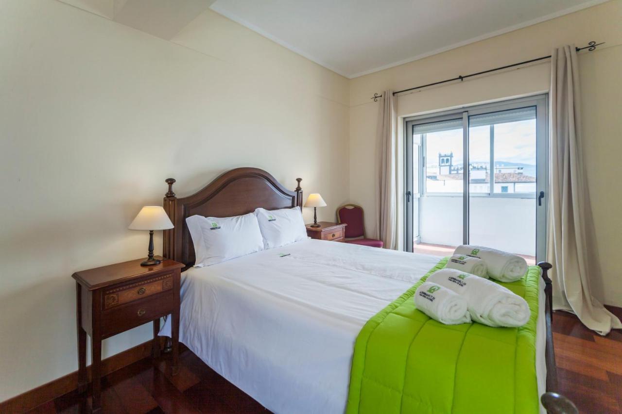 Deluxe Marina Apartment 蓬塔德尔加达 外观 照片