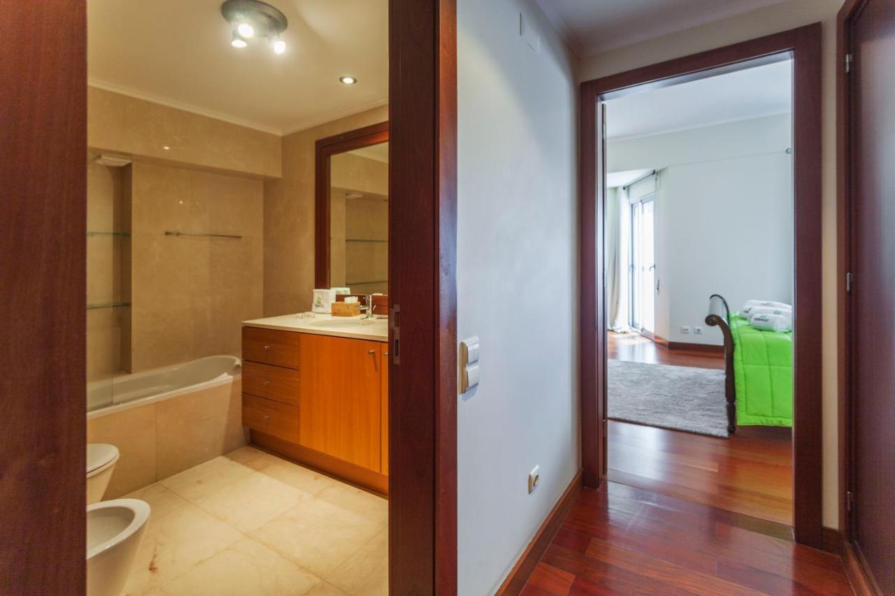 Deluxe Marina Apartment 蓬塔德尔加达 外观 照片