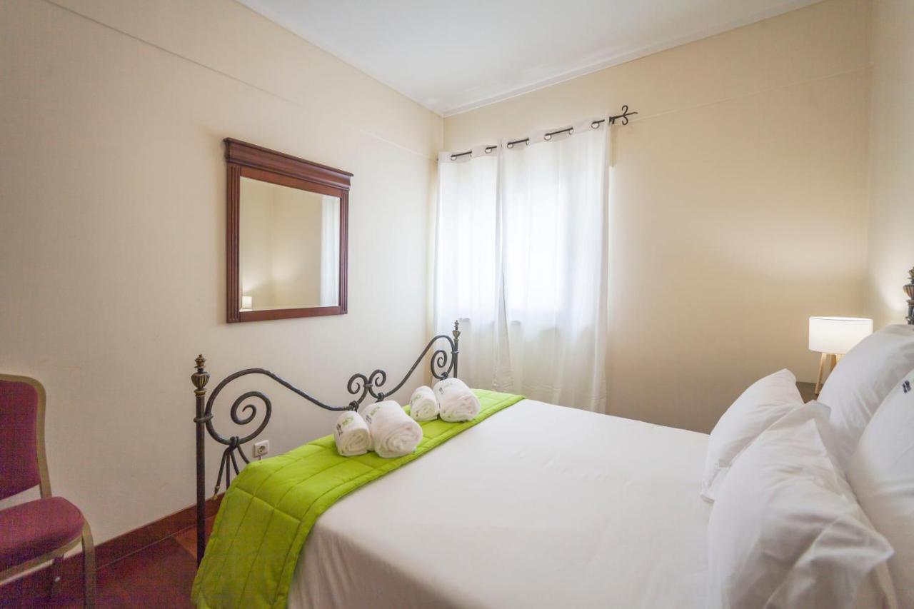 Deluxe Marina Apartment 蓬塔德尔加达 外观 照片